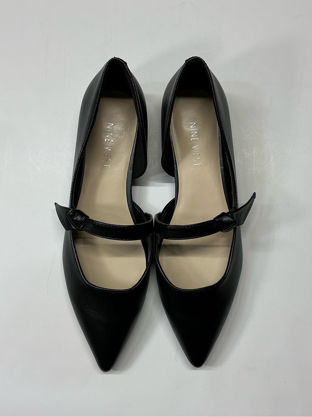 Nine West Luso Black Pointed Mary Jane Flats Size 8